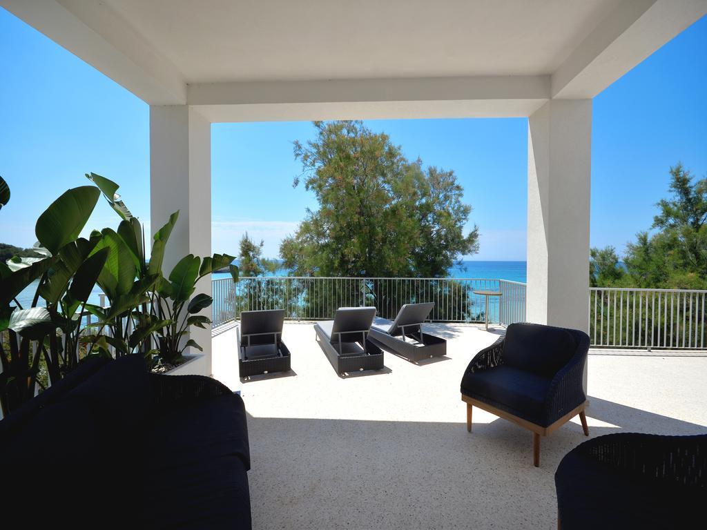 Luxury Beach Villa Puglia Italy プルサーノ エクステリア 写真